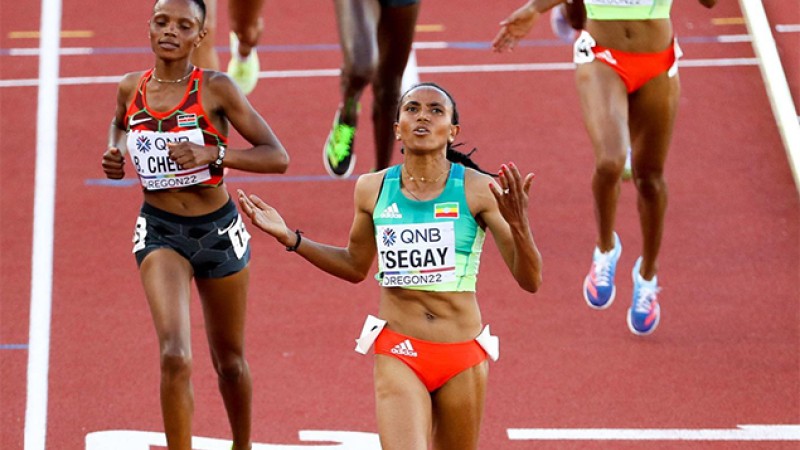 Athlétisme.. l'Ethiopienne Gudaf Tsegay, championne du monde du 5.000 m