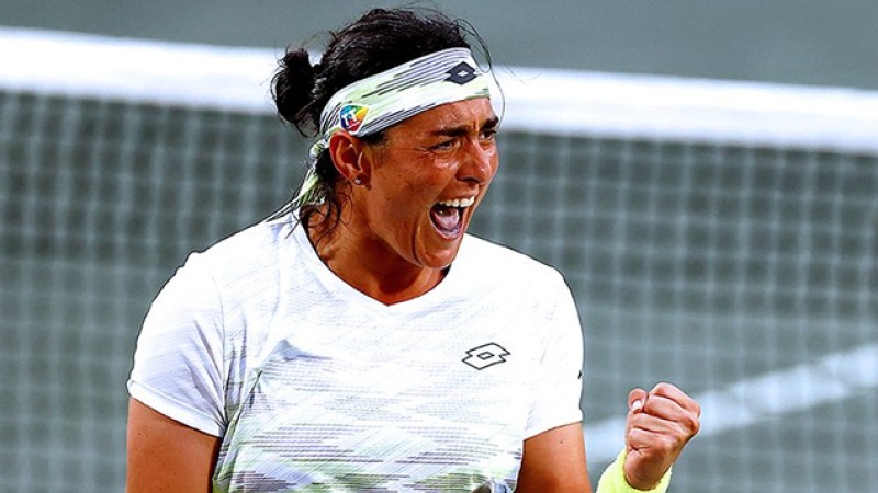 Tennis.. la Tunisienne Ons Jabeur remporte le tournoi de Charleston